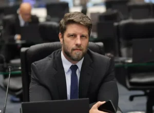 Deputado Estadual Requião Filho