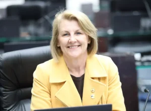 Deputada Secretária Márcia Huçulak (PSD): trabalho pelas pessoas idosas. (Foto: Orlando Kissner/Alep)