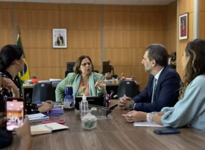 Itaipu adere à Campanha Feminicídio Zero