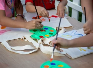 oficinas-criancas-gramadao-itaipu