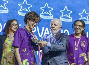 Presidente Lula durante a cerimônia de premiação da 18ª Olimpíada Brasileira de Matemática das Escolas Públicas (OBMEP), no Rio de Janeiro - Foto: Ricardo Stuckert/PR