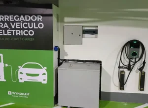 Carregador Veículo Wyndham