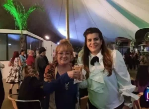 A vereadora Edir Sales e a empresária Mônica Guimarães. Foto: Diorandi Nagao