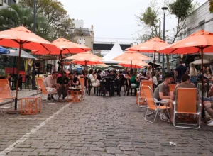 Bares, pubs e restaurantes da Al. Prudente de Moraes também farão promoções de pratos e bebidas (Créd. Thiago Battista)