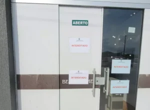 Clínica de estética é interditada em Castro-foto-crédito CRBM6