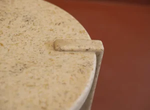 Divulgação/Potyra Tamoyos Mesa com resina da ERT Bioplásticos para a Etel