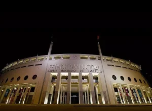 Estádio_Municipal_Paulo_Machado_de_Carvalho (1)