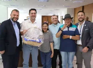 governador-ratinho-pequenocotolengo