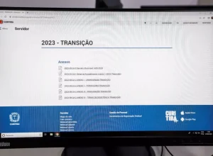 Com Edital da Prefeitura de Curitiba, cerca de 2 mil profissionais de enfermagem podem fazer a transição de cargo e ter melhores salários a partir de janeiro de 2024 - foto Hully Paiva-SMCS