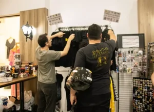 Encontro de Brechós Saí do Armário