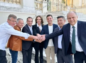 Maria Victoria (PP) fecha apoio do PRD na disputa por Curitiba