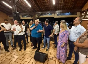 time-red-parana-politica