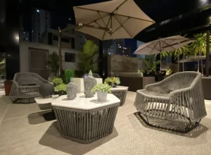 Espaço criado pela arquiteta Priscila Mileke para a 29ª edição do CASACOR Paraná Crédito: Divulgação/NH Hotels