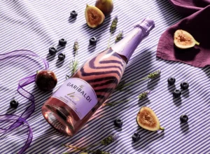 O público da feira terá a oportunidade de degustar os espumantes Garibaldi Vero Moscatel nas versões Branca e Rosé Philogus