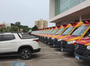 ambulancia-saude-parana