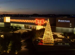 Jockey_Natal_2025_creditos_New Russo.jpg