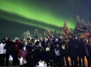 Na primeira semana de 2024, um grupo de brasileiros liderados por Marco Brotto, curitibano caçador de aurora boreal, enfrentou o desafio ao se deparar com suas temperaturas extremas Marco Brotto