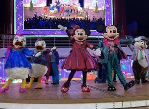 Luciana Misura Mickey & Minnie's Holiday Party, nova festa de Natal dos cruzeiros Very Merrytime
