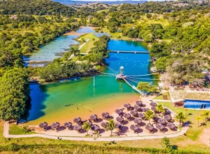 Foto por divulgação Nascente Azul Nascente Azul - Balneário