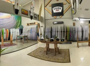 Poipu_SurfCenter_creditos_Rodrigo Mattana