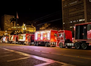 Divulgação PromoPlus/ Caravana de Natal da Coca-Cola FEMSA Brasil