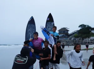 Rickson Falcão campeão da sub 18. Foto.@cabralwaves