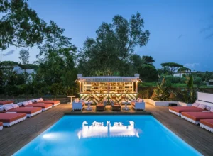 Divulgação La Tartane St Tropez