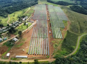 Usina solar em Reserva do Iguacu_03.jpeg