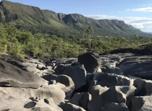 Vale-da-Lua-Divulgacao-Associacao-Veadeiros-