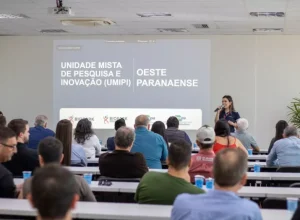 Estudo da UMIPI em colaboração com Biopark, Biopark Educação, Embrapa e apoio da Fundação Araucária embasa desenvolvimento de políticas públicas para alavancar pscicultura no Paraná Créditos: Divulgação
