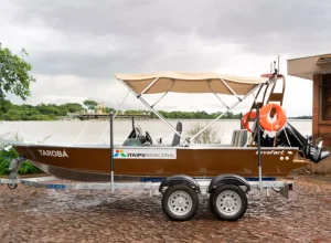 taroba_barco-itaipu