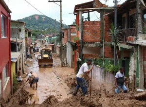 São Sebastião (SP), 22/02/2023, Casas destruídas em deslizamentos na Barra do Sahy após tempestades no litoral norte de São Paulo. - Rovena Rosa/Agência Brasil
