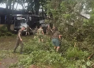 AnyConv.com__cascavel exercito nas ruas