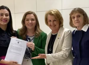 Bancada Feminina ALEP