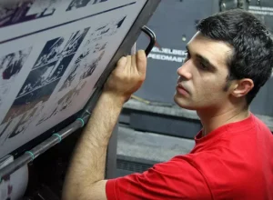 O curso busca formar um novo perfil de profissional para o mercado, capacitado para atuar na indústria como um planejador com uma visão estratégica em todos os setores organizacionais. Pixabay