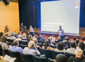 eduardo_pimentel e comissão do centro.jpg