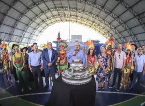 greca vereadores indios e bolo