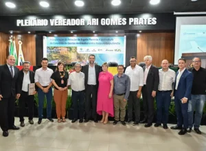 Itaipu e Sanepar inauguram obras