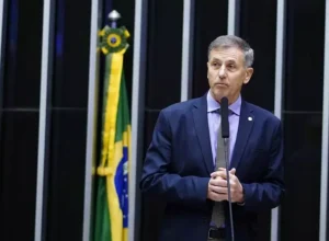 Luizão Goulart, surpresa na composição do secretariado, deixa a Câmara dos Deputados. foto Pablo Valadares-AEN