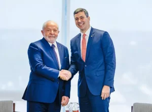 O presidente Lula e o presidente eleito do Paraguai, Santiago Peña, durante encontro no Palácio do Planalto - Foto: Ricardo Stuckert (PR)