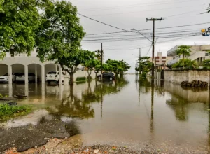 Ruas inundadas em Marinhos foto Defesa Civil