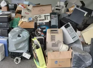 Prefeitura de Curitiba promove mutirão de coleta de lixo eletrônico em sete bairros. Foto: Divulgação (arquivo)