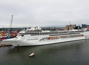 parana__navio-msc-paranagua