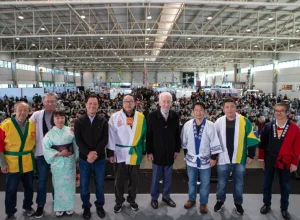 Governador em exercício prestigia evento foto roberto dziura-AEN