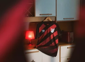 Athletico Paranaense e Umbro-camisa-2026
