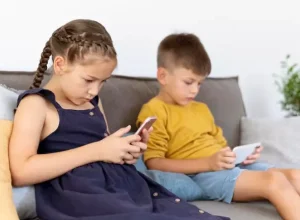 criancas-educacao-tela