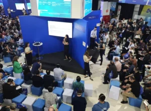 Evento foi realizado nesta segunda-feira (17) na Ligga Arena. Fotos: Inove