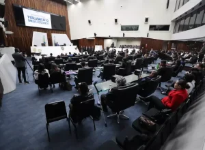 UniBrasil participa do Parlamento Universitário 2025