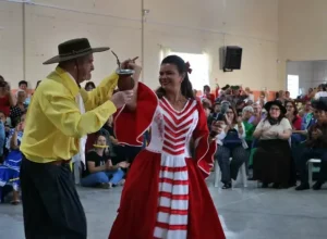 Pinhais celebra Arraiá Gauchesco