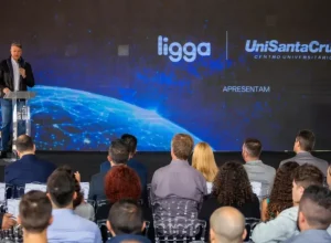 CEO da Ligga destaca que a operadora visa expandir o acesso à conectividade no Paraná e desenvolver soluções que otimizem o uso do 5G, com ênfase no crescimento das empresas